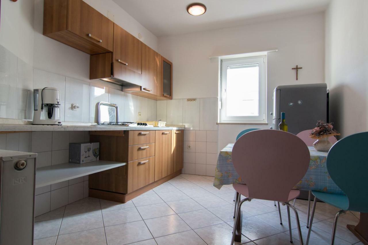 Apartments Filip Fažana エクステリア 写真